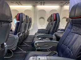American Airlines Vs Delta Comparing The Two Largest Airlines In The World Sanspotter