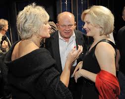 Teatr kwadrat powstał w 1974 z inicjatywy komitetu ds. Andrzej Szopa Z Plebanii Czesciowo Sparalizowany Codziennie Mi Sie Sni Ze Spaceruje I Biegam