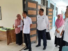 Setiap Catatan di Buku Piket adalah Data Vital untuk Evaluasi Kepala Madrasah
