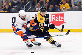 Mayfield and boston's taylor hall dropped gloves and traded punches 7 1/2 minutes into the game. Preview Bruins And Islanders Face Off In Game 3 Stanley Cup Of Chowder