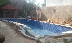 Selain untuk mencegah penyebaran virus corona, pembubaran dilakukan karena tempat wisata kolam renang telah menyalahi izin operasi. Kontraktor Kolam Renang Di Ciputat Fumida Pool