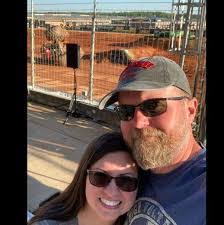 Larry Brugh's Instagram, Twitter & Facebook