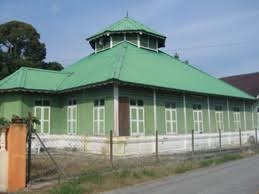 Bengkel kereta di kampung gajah perak. Masjid Tua Di Kampung Gajah Jejak Mihrab Mimbar