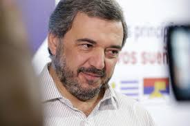 Bergara pidió seguir con la autocrítica antes de discutir los candidatos a  presidir el FA