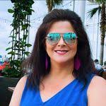 Vicki Amos's Instagram, Twitter & Facebook