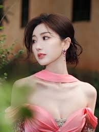 Trần Hiểu tái hôn sau nửa năm ly hôn vợ minh tinh, danh tính nhà gái gây sốc