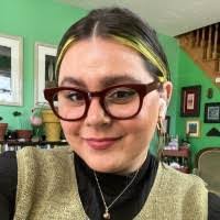 Abigail Richter's Instagram, Twitter & Facebook