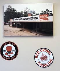 Originating during the great depression in 1929, local veterinarian, dr. Fresh Air Bar B Que 33 Photos 75 Reviews Barbeque 3076 Riverside Dr Macon Ga Restaurant Reviews Phone Number Menu