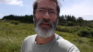 Longa em que diretor português Joaquim Pinto testa drogas contra HIV é  destaque em mostra sobre seus filmes