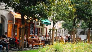Make your way across the various stretches of sand and the islands dotted around this quaint town on the english channel. Saint Malo
