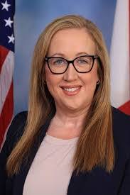 Carrie Mccollum's Instagram, Twitter & Facebook