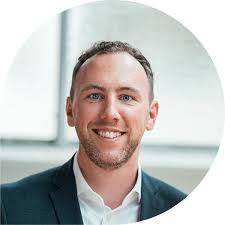 Wir sehen es als unseren originären Auftrag an, junge Unternehmen und  Start-ups zu begleiten und mit ihnen die richtigen Schritte in die Zukunft  zu gehen.