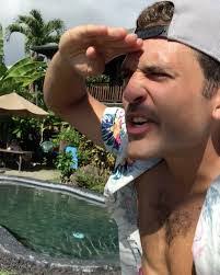 Justin Lippert's Instagram, Twitter & Facebook