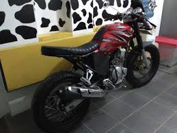 On Progress Yamaha Scorpio 225 Custom Bratstyle Pembalap Kendaraan