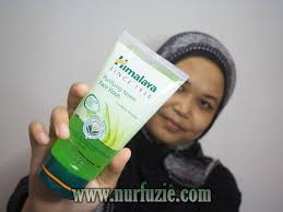 Daun neem lebih dikenali dengan panggilan daun semambu, atau nama saintifiknya azadirachta indica merupakan pohon yang kaya dengan pelanggan berpeluang untuk membawa pulang pohon neem pada harga minimum rm10 dengan sebarang pembelian produk neem dari himalaya. 6 Langkah Bebas Jerawat Dengan 100 Formula Herba Dari Himalaya Eintan Nurfuzie Lifestyle Beauty Travel Tips Rawatan Kucing Review