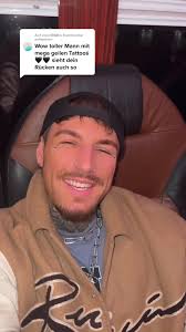 Mein Rücken: Kunst und Ausdruck durch Tattoos