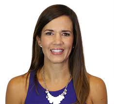 Erin Hobin's Instagram, Twitter & Facebook