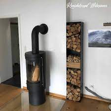Ein kaminholzregal für innen und außen der woodstack verfügt über. 5 Wissenswertes Uber Kaminholzregal Wohnzimmer Kaminholzregal Wohnzimmer In 2021 Kaminholzregal Kamin Holz Aufbewahrung Holzaufbewahrung