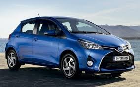 New 2017 toyota yaris introduction new yaris ready to build on third generation model's success, with market segment share rising to its highest emblem new lower door mouldings emphasise new yaris' athletic profile new tailgate, rear light clusters and bumper new exterior. Toyota Yaris 2017 Informacion General Km77 Com