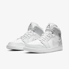Through the years, jordan retro shoes have continued their popularity thanks to a variety of designs, including the space jam air jordan, released in 1995 in conjunction with the movie. Air Jordan 1 Mid White Camo Grailify