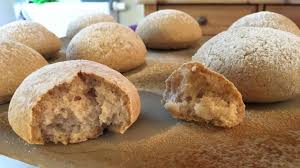 Glutenfreie Brotchen Einfaches Rezept Zum Selbermachen Mit Bildern Glutenfreies Brot Backen Glutenfreies Brot Brot Backen Einfach