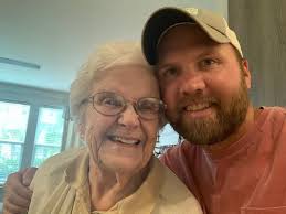 VIDEO: Man Builds Special Home for Grandma, Takes Care of Her Until She  Passes Away