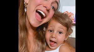 Pastel y preguntas✨≠ DANIELA RUEDA