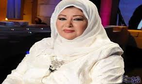 عفاف شعيب ت علن أسرار ا جديدة عن عائلة عبد البديع العربي كشفت الفنانة عفاف شعيب من خلال لقائها في برنامج هنا القاهرة الذي تقدمه Fashion Nun Dress Dresses