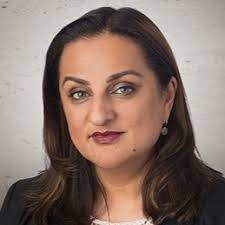 Megan Bowman Receives University of St. Thomas School of Law Living the  Mission Award