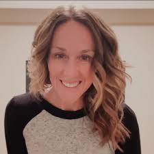 We know the Pumpkin Spice Latte is good, but it's a treat, like a 'once in  a while' kind of thing. This Shake, you can have EVERY SINGLE DAY, so drink  up!