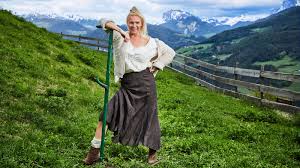 Die realityshow die alm feiert nach zehn jahren bildschirmpause 2021 ein comeback. Gh1uu1zjoigz7m