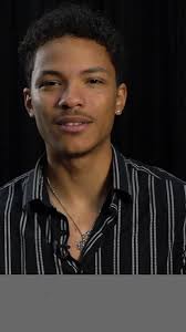 @UM_TV's video Tweet