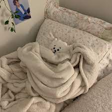 Ari On Twitter Army Room Decor Dreamy Room Minimalist Room