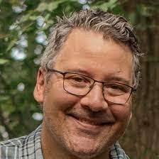 Rose Mourad's Instagram, Twitter & Facebook