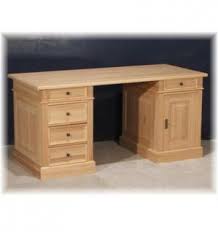 Der schreibtisch im büroalltag der schreibtisch bildet oft die zentrale anlaufstelle im eigenen büro. Schreibtisch Arbeitstisch Computertisch Buro Pc Tisch Holz Massiv Landhausstil Kaufen Bei Country Bohemia S R O Individuelle Mobel Nach Mass