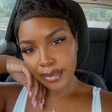 Briana Conner's Instagram, Twitter & Facebook