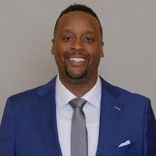 Amani Bass's Instagram, Twitter & Facebook