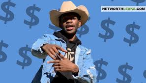 His 2019 breakout single old town road transformed him into an international phenomenon. Lil Nas X Net Worth 2020 Wiki Age Height Girlfriend Cars House Family And More Facts
