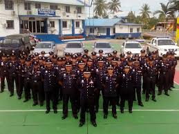 Ema bagi sambutan hari polis tahun ini adalah 'polis dan masyarakat berpisah tiada'. Pdrm Dalat Dalat 25 03 2017 Perhimpunan Sambutan Facebook