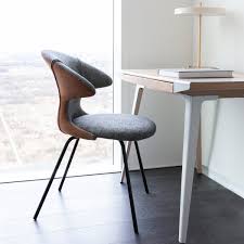 Découvrez le rayon chaise & fauteuil de bureau en promotion avec des nouveautés toute l'année et dans tous les magasins but. Umage Time Flies President Connox