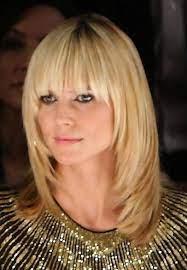 Bildausschnitt Fur Frisuren Der Beruhmtheit Heidi Klum Mit Pony 406314 Coolspotters Frisur Pony Blond Frisur Pony Lang Haarschnitt Ideen