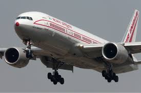 Kami mengirim paket air india boeing 777 melalui berbagai ekspedisi, misalnya jne, jnt, pos, dll. Boeing 777 200er Air India