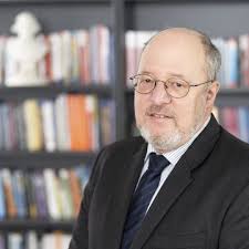 Meet Our Faculty Members