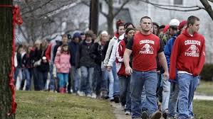 I grew up only miles from chardon, ohio. Classes Resume At Ohio High School After Shooting Kvii