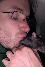 My teeny-tiny little witch-queen. 🫀