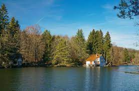 Attraktive wohnhäuser zum kauf für jedes budget, auch von privat! Haus Am See Kaufen Die Vor Und Nachteile Projekt X