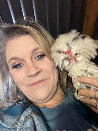 Can you say cuddle puddle? ❤️ These ladies LOVE Scratch and Peck grub!