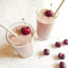Boisson Fouettee A La Cerise Et Aux Amandes Recipes Ww Canada In 2020 Almond Smoothie Almond Smoothie Recipe Yummy Smoothie Recipes