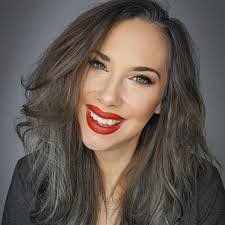 Jennifer Labrie's Instagram, Twitter & Facebook