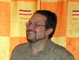 Arbeit: Bei Kaffee und Kuchen nach neuer Arbeit suchen. Jobcafé Langenhagen  besteht 10 Jahre.